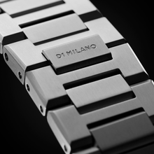 Load image into Gallery viewer, Ultra Thin Bracelet 38 mm - Silver/Eggshell
