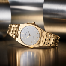 Load image into Gallery viewer, Ultra Thin Bracelet 38 mm - Gold/Eggshell
