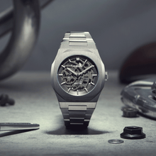 Load image into Gallery viewer, Skeleton Bracelet 41.5 mm - Silver
