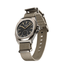 Load image into Gallery viewer, Commando 38 MM - Lawrence
